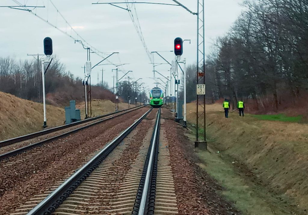 Tragiczny wypadek na torach w Jarosławiu Wydarzenia KPP w Jarosławiu