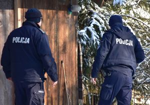 Policjanci sprawdzają miejsca przebywania osób bezdomnych