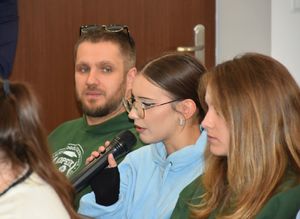 Uczestnicy debaty