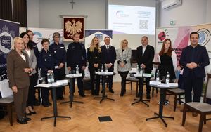 Eksperci debaty zdjęcie grupowe