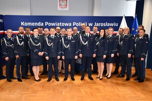 Zdjęcie grupowe policjantów
