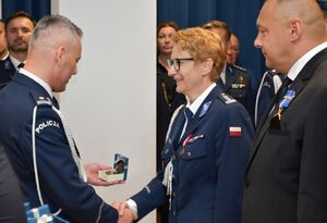 Policjanci podczas Święta Policji na auli
